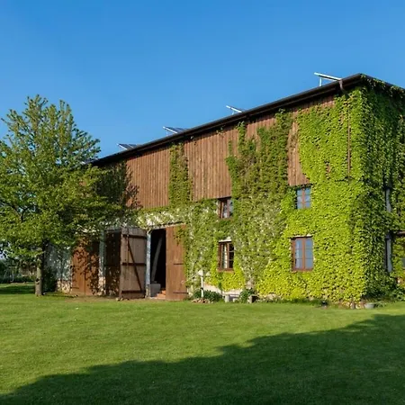 Tarnewitz In The Estate Barn *